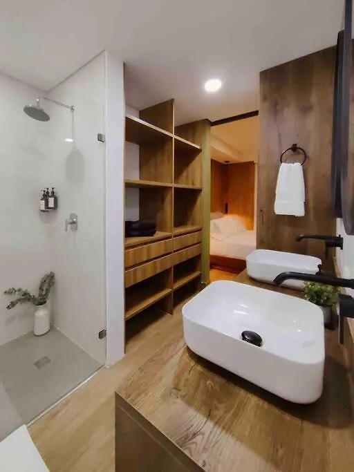 Top Location Luxury/Exclusive Rooftop Pool/Granada Cali